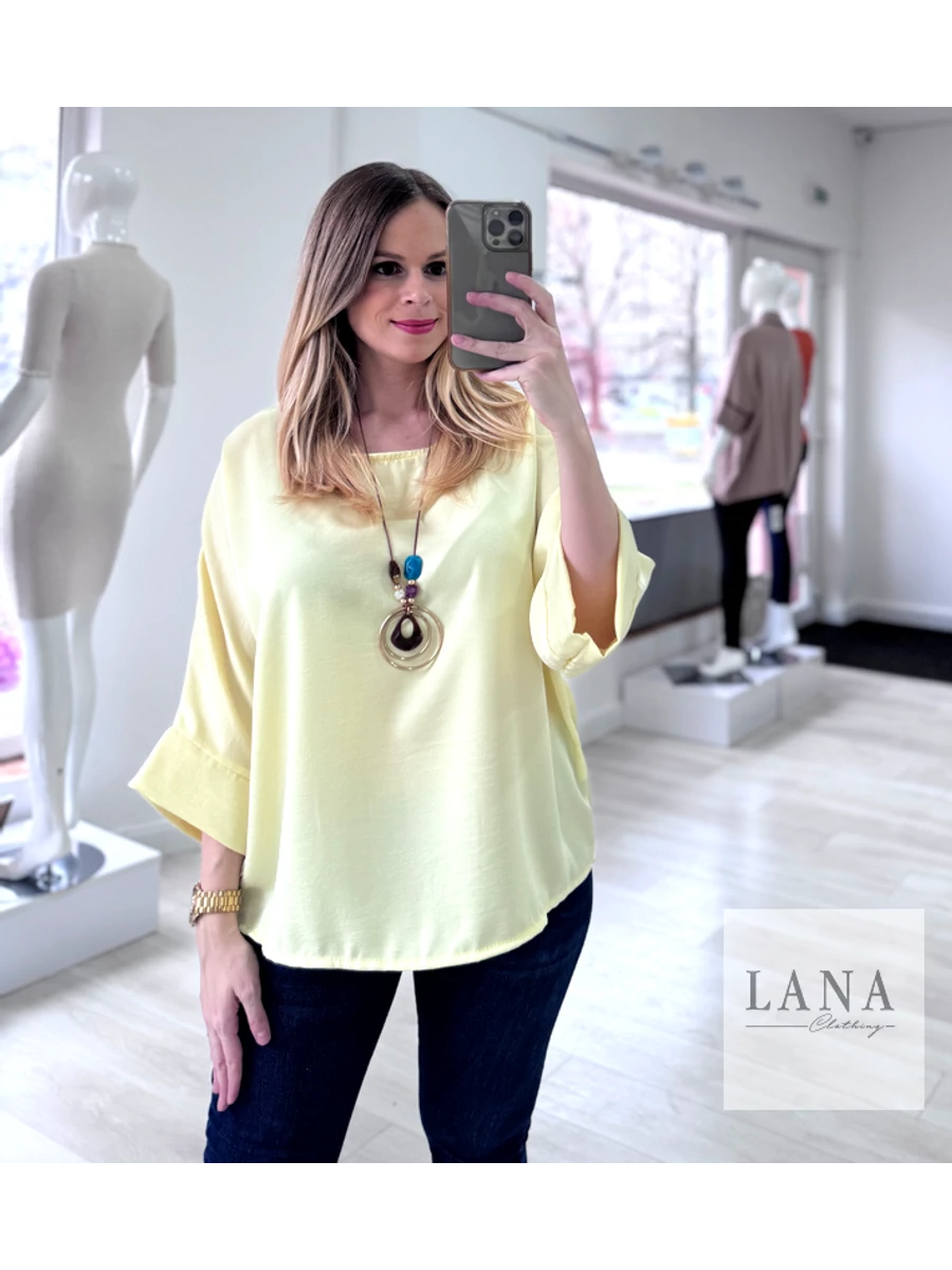 Hilda felső nyaklánccal