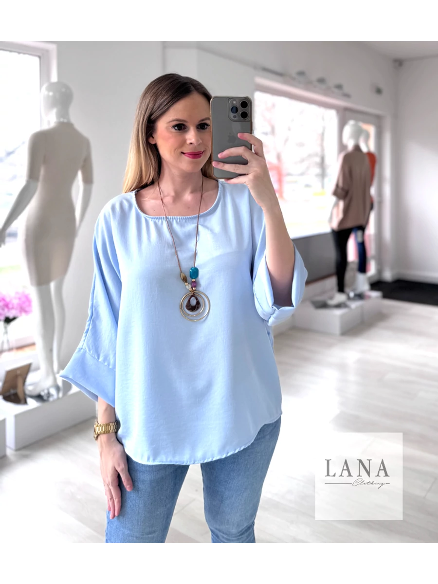 Hilda felső nyaklánccal